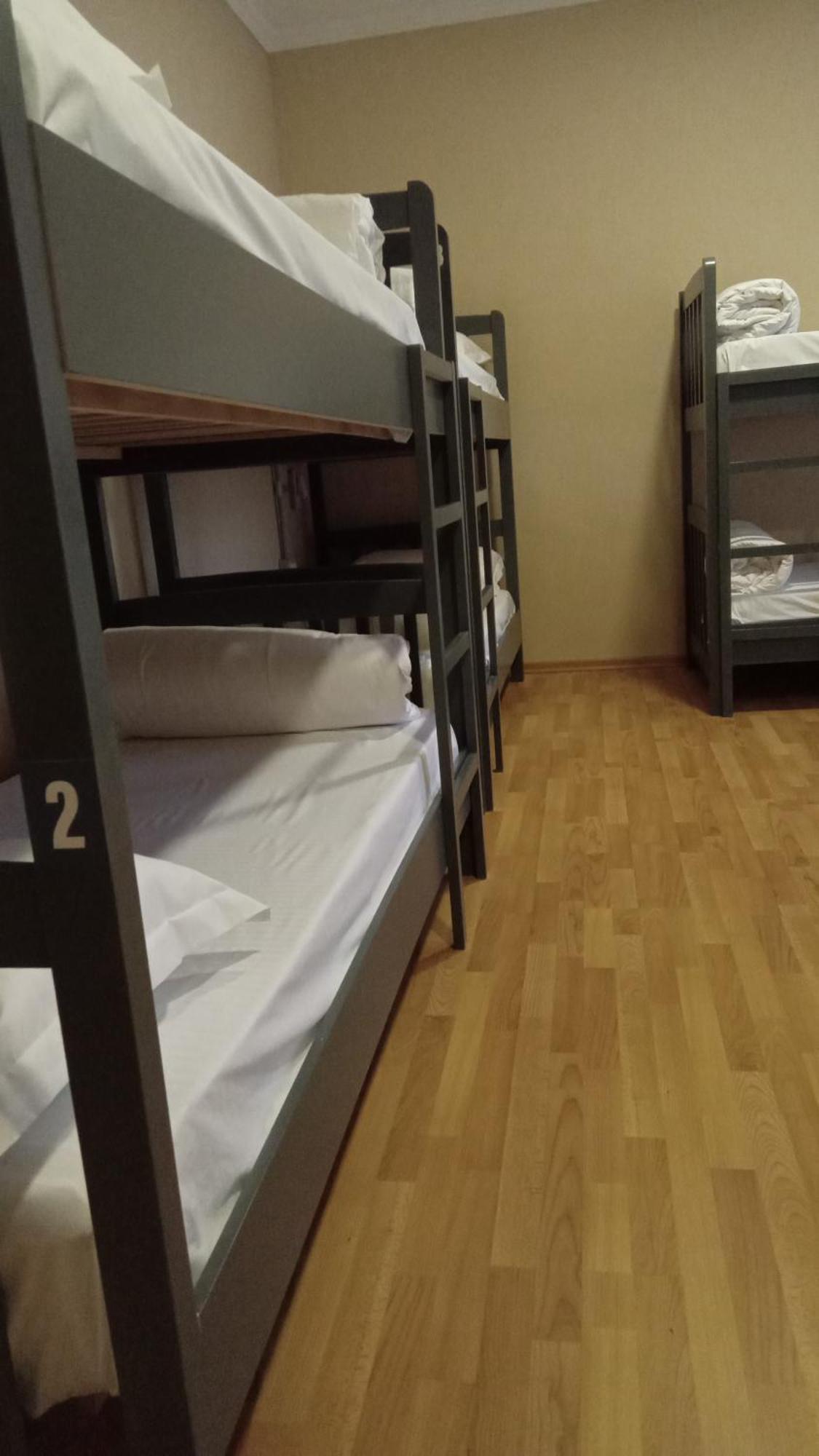 Mandarine Hostel Tirana Kültér fotó