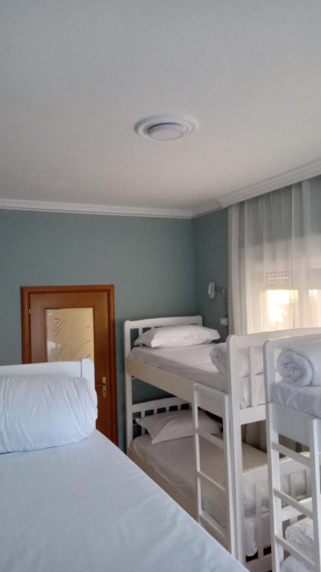 Mandarine Hostel Tirana Kültér fotó